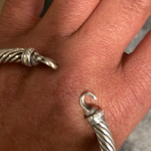 David Yurman Buckle Bracelet with Pavé Diamonds Authentic - Picture 5 of 9